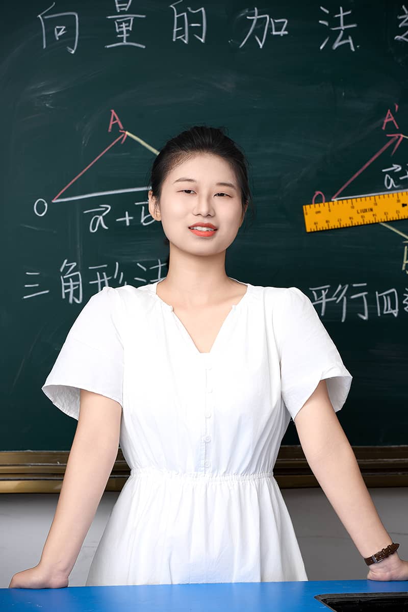 朱彤