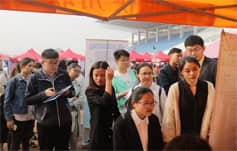 我校前往河南大学招聘优秀青年教师