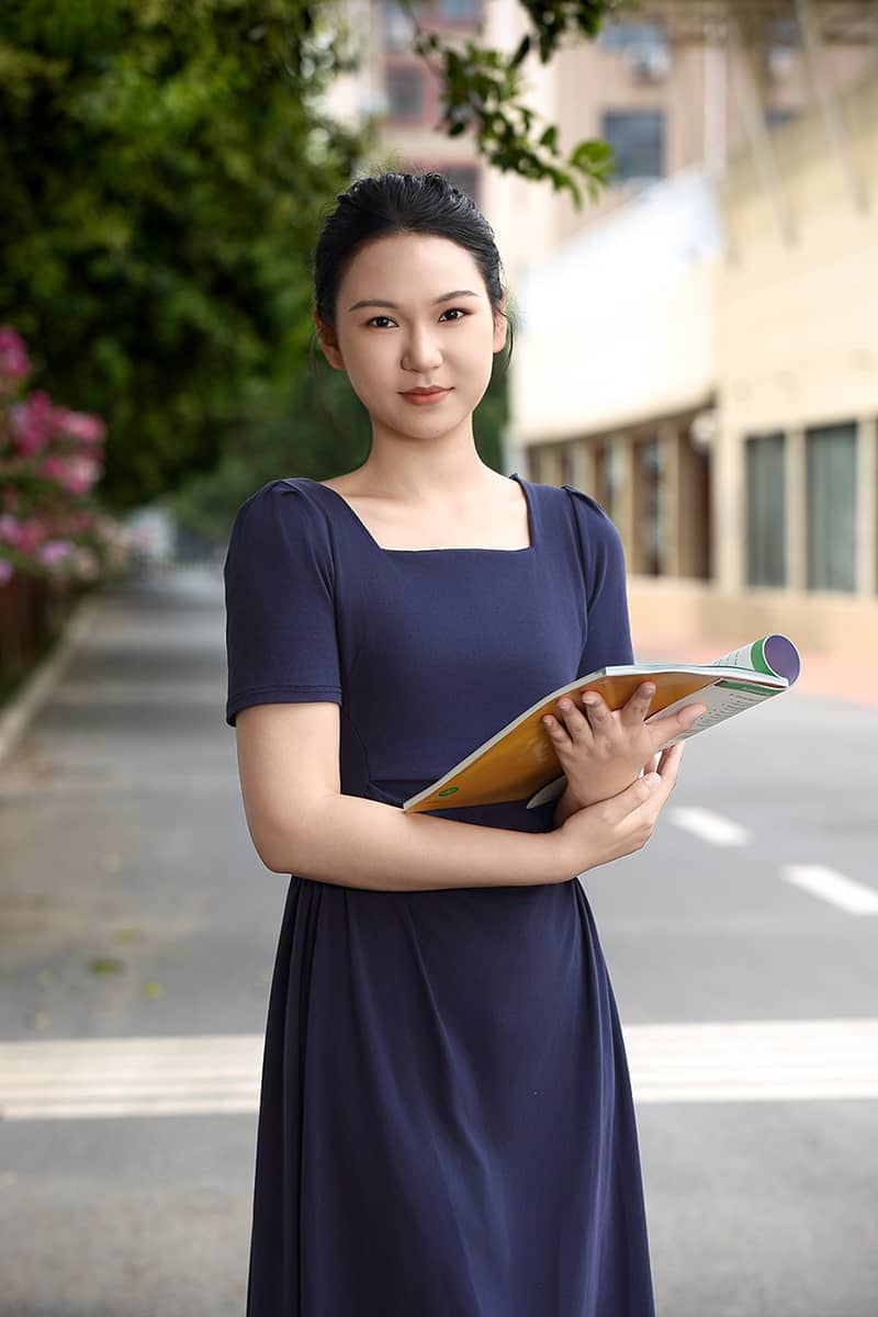 李雨萌